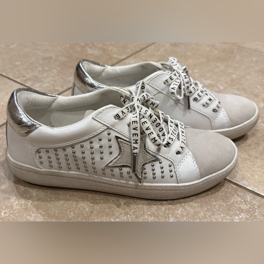 Steve Madden Amalfi Star Sneakers